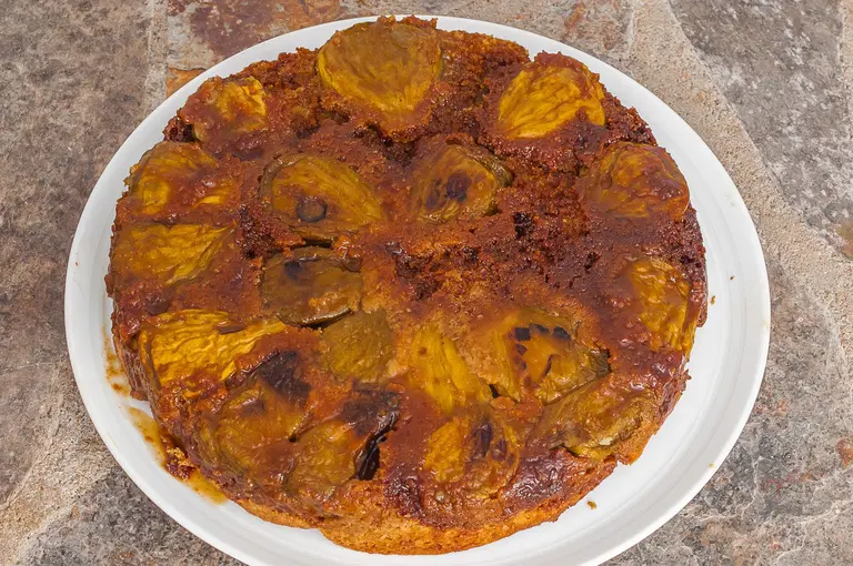Gâteau renversé aux figues